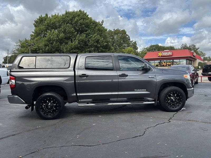 Toyota Tundra SR5 5.7L V8 FFV CrewMax 4WD 2014