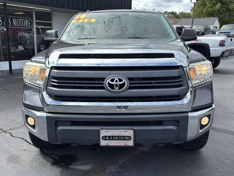 Toyota Tundra SR5 5.7L V8 FFV CrewMax 4WD 2014