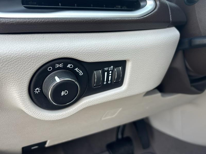 Chrysler Pacifica Touring-L 2017