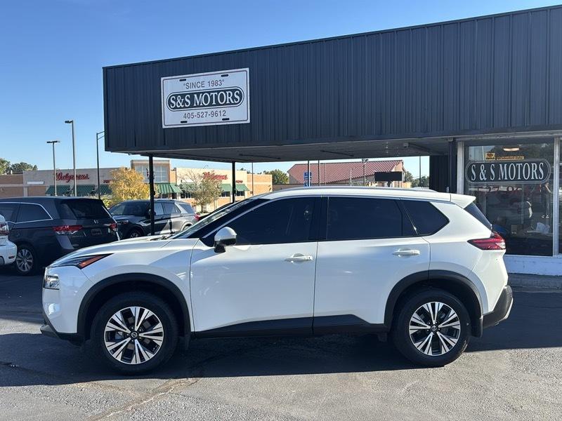 Nissan Rogue SV 2021