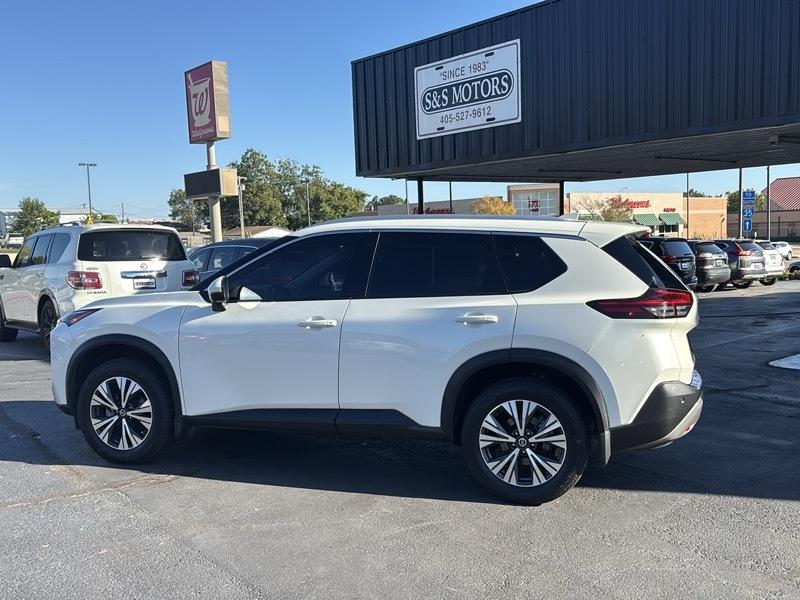 Nissan Rogue SV 2021