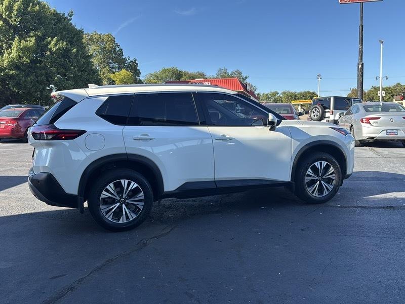 Nissan Rogue SV 2021