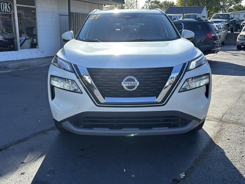 Nissan Rogue SV 2021