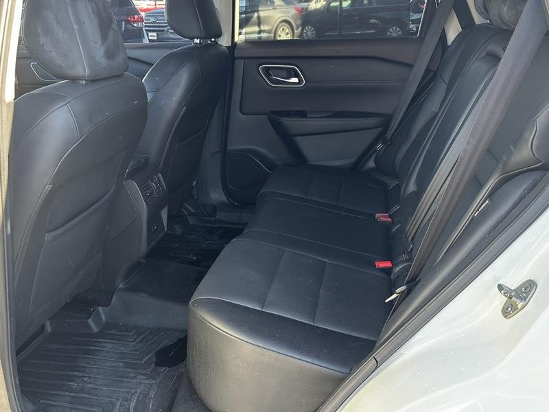Nissan Rogue SV 2021