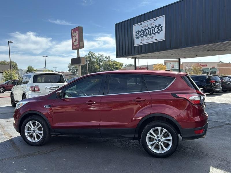 Ford Escape SE FWD 2017