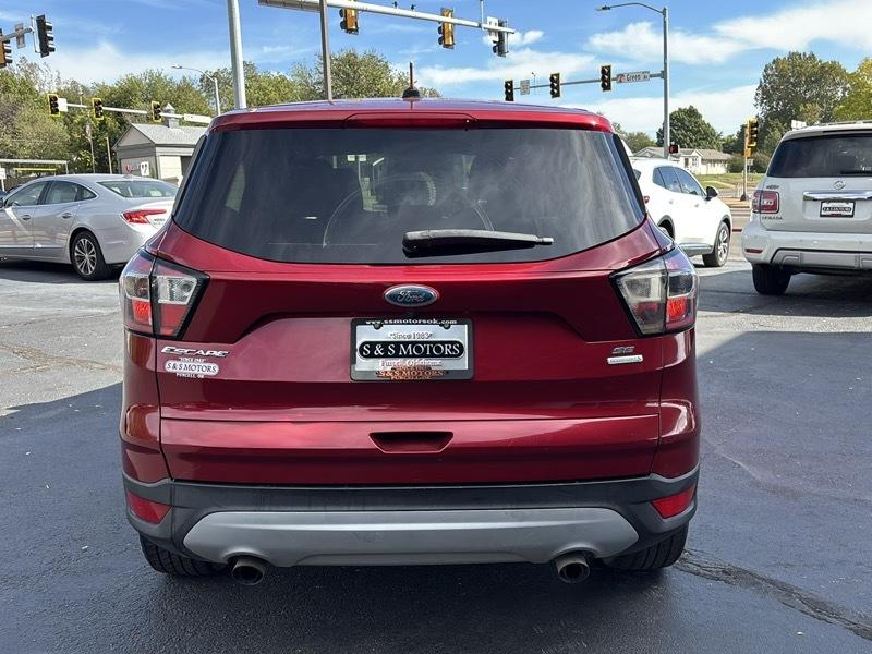 Ford Escape SE FWD 2017