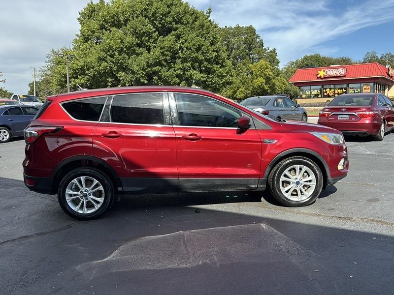 Ford Escape SE FWD 2017