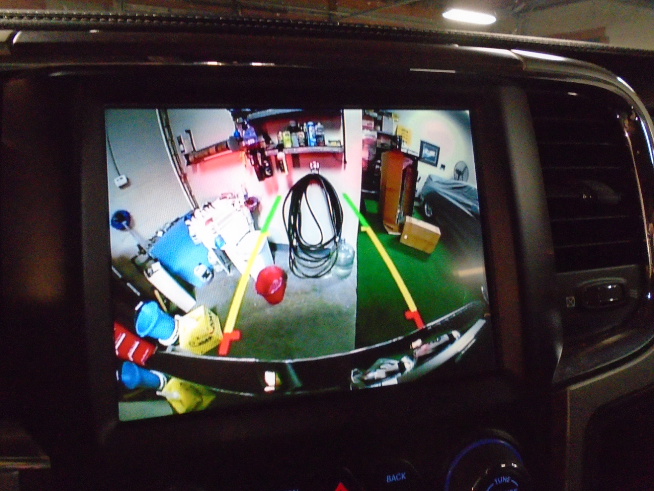 RAM 1500 Laramie Crew Cab SWB 4WD 2017