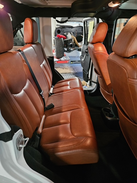 Jeep Wrangler JK Unlimited Sahara 4WD 2018