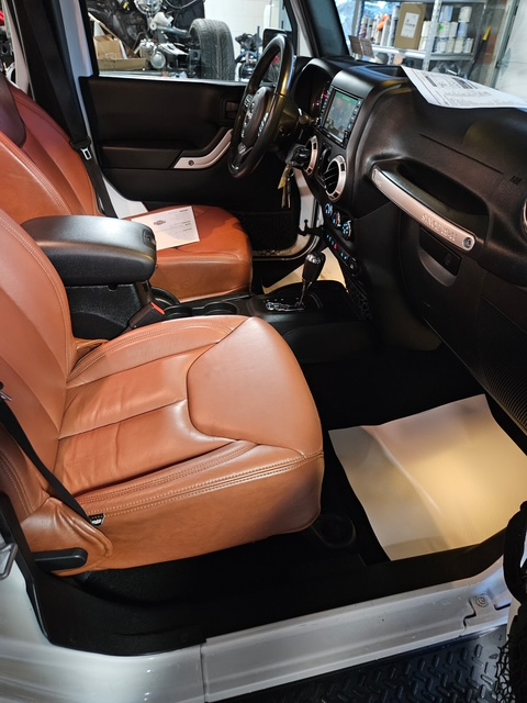 Jeep Wrangler JK Unlimited Sahara 4WD 2018