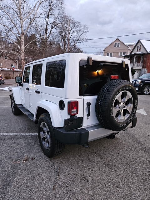 Jeep Wrangler JK Unlimited Sahara 4WD 2018
