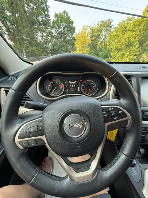 Jeep Cherokee Latitude 4WD 2016