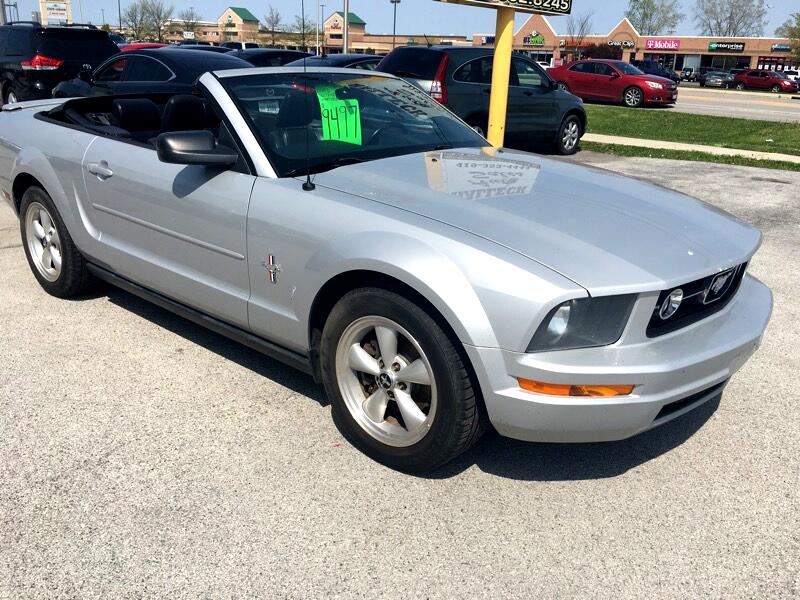 Ford Mustang V6 Deluxe Convertible 2007