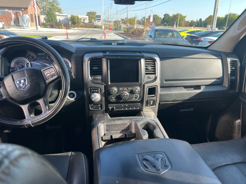 RAM 1500 Sport Quad Cab 4WD 2018 RAM 1500 Sport Quad Cab 4WD 2018