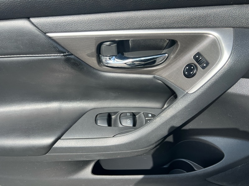 2013 Nissan Altima 2.5 SL photo 16