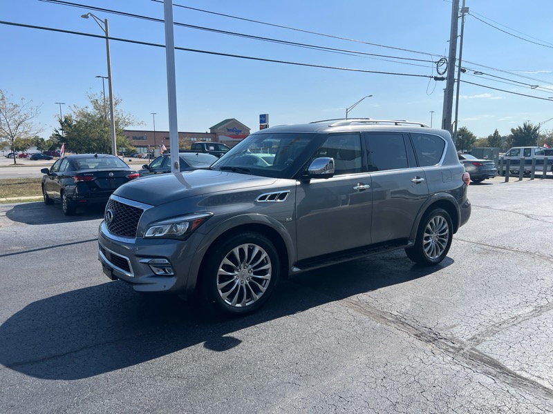 2015 Infiniti QX80 photo 2