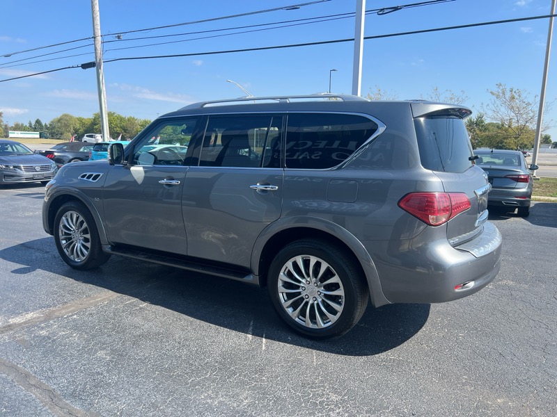 2015 Infiniti QX80 photo 3
