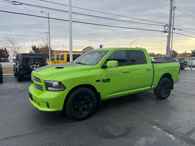 2017 Ram 1500 Sport photo 2