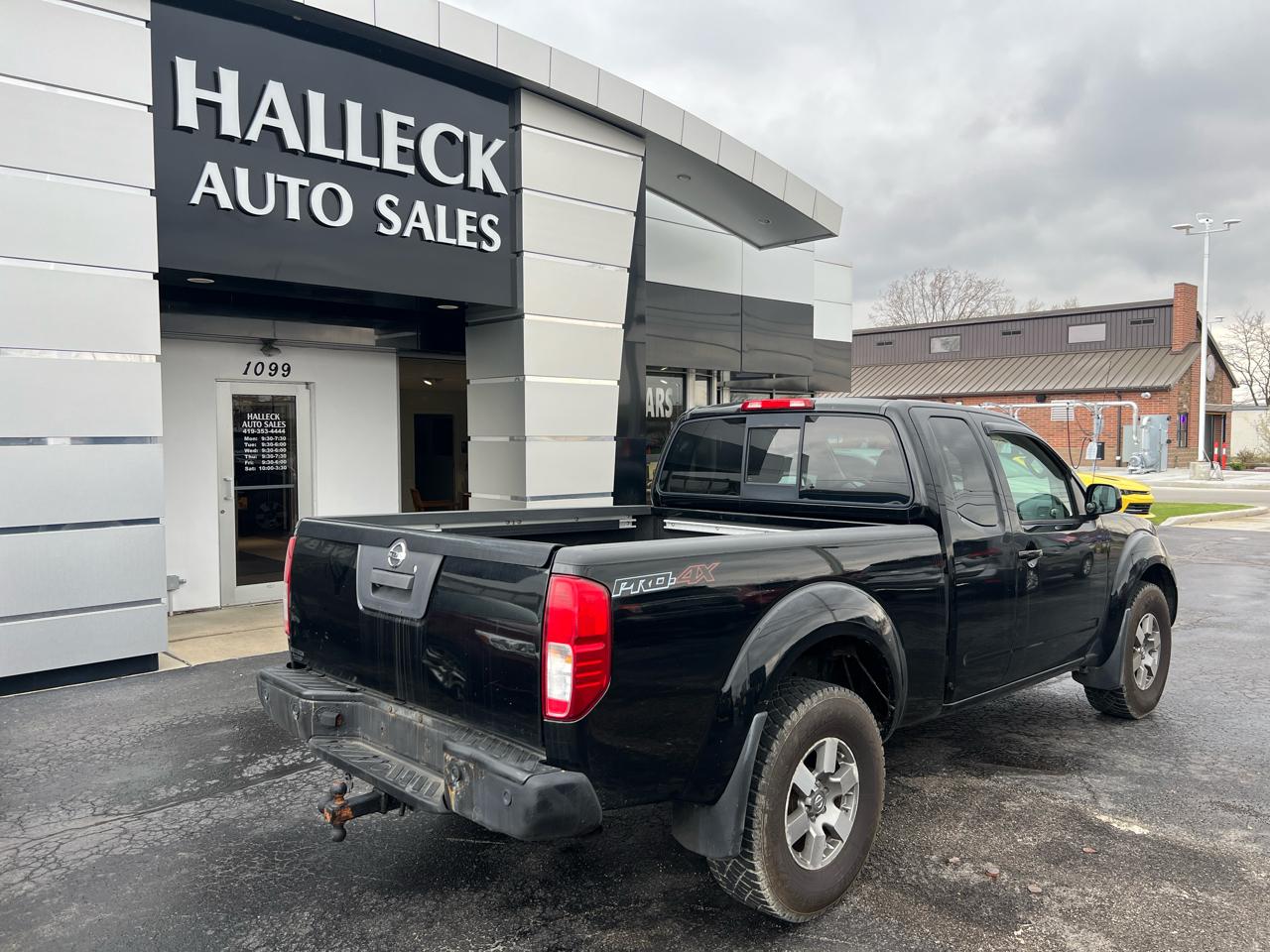 Nissan Frontier 4WD King Cab Auto PRO-4X 2013