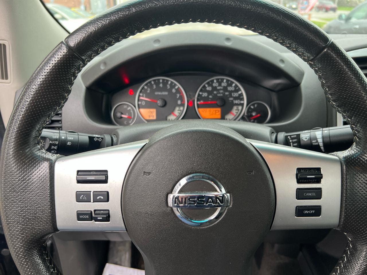 Nissan Frontier 4WD King Cab Auto PRO-4X 2013