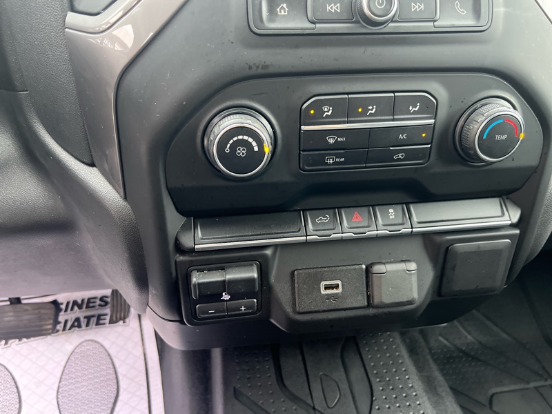 Chevrolet Silverado 1500 Custom Crew Cab Short Box 4WD 2019