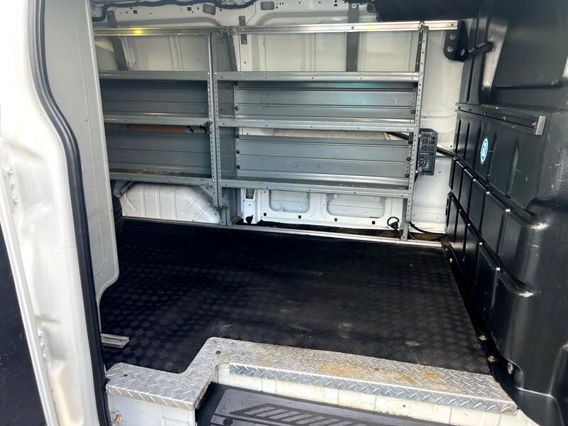 Ford Transit 150 Van Low Roof 60/40 Pass. 130-in. WB 2016