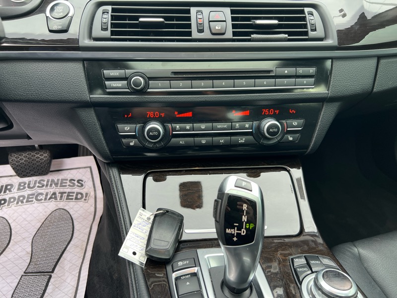 BMW 5-Series 535i xDrive 2013