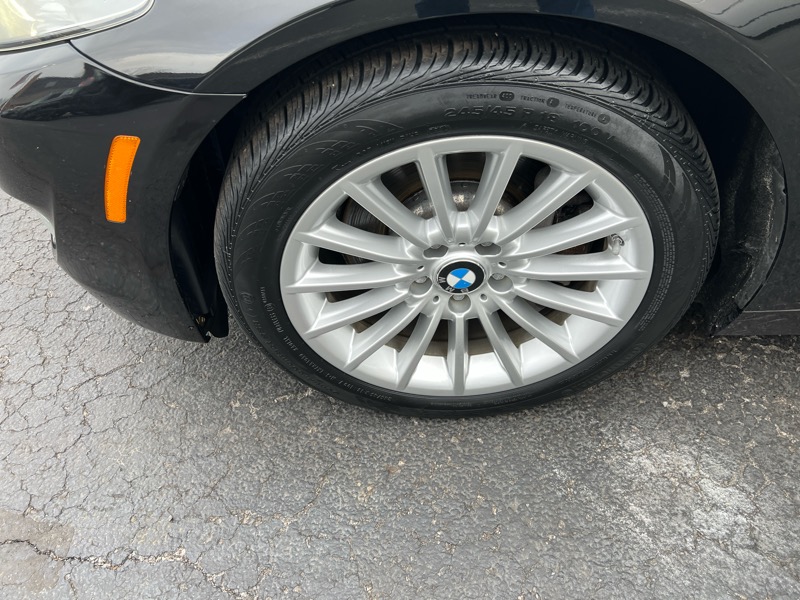 BMW 5-Series 535i xDrive 2013