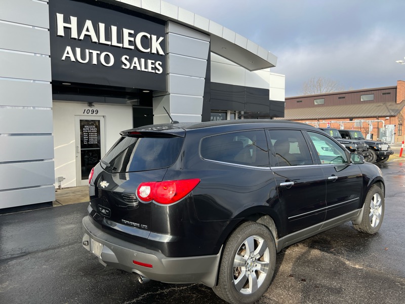 Chevrolet Traverse LTZ AWD 2010