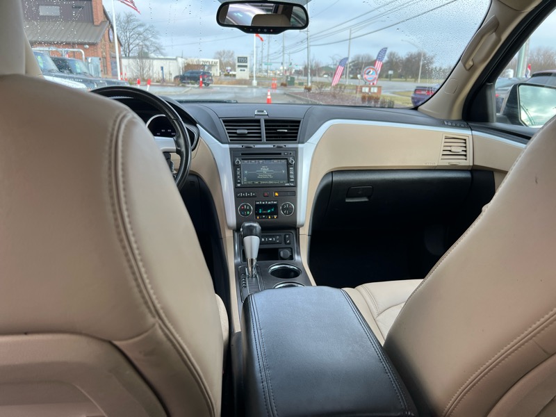 Chevrolet Traverse LTZ AWD 2010