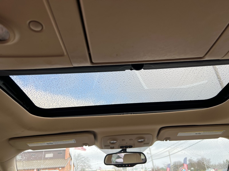 Chevrolet Traverse LTZ AWD 2010