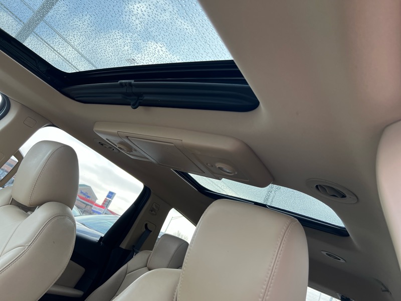 Chevrolet Traverse LTZ AWD 2010