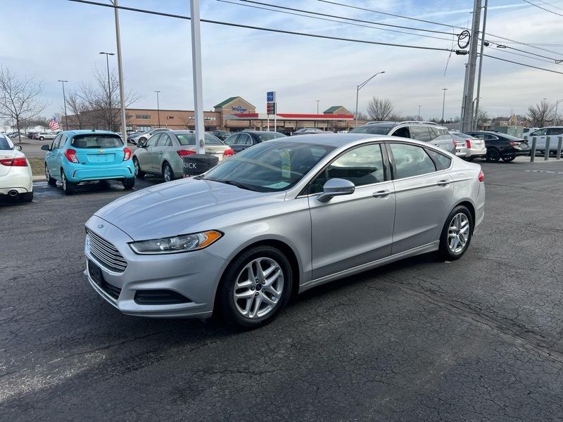 Ford Fusion SE 2016