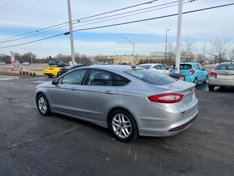 Ford Fusion SE 2016