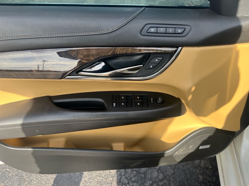 Cadillac ATS 2.0L Luxury AWD 2014