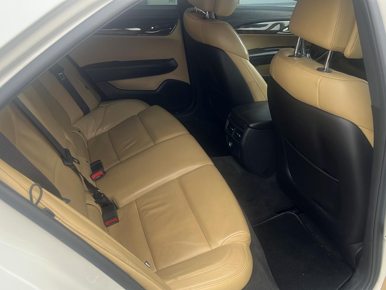 Cadillac ATS 2.0L Luxury AWD 2014