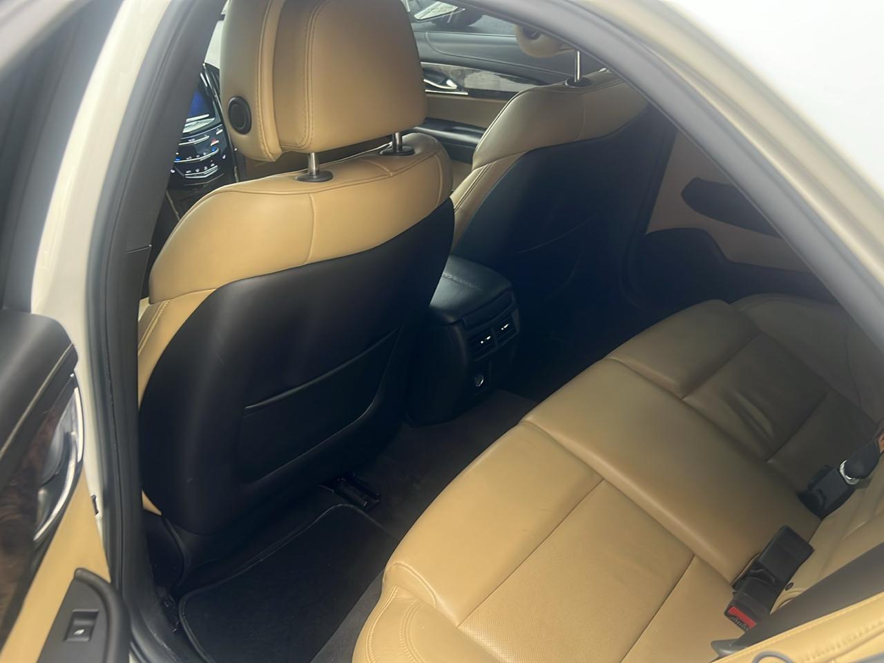 Cadillac ATS 2.0L Luxury AWD 2014