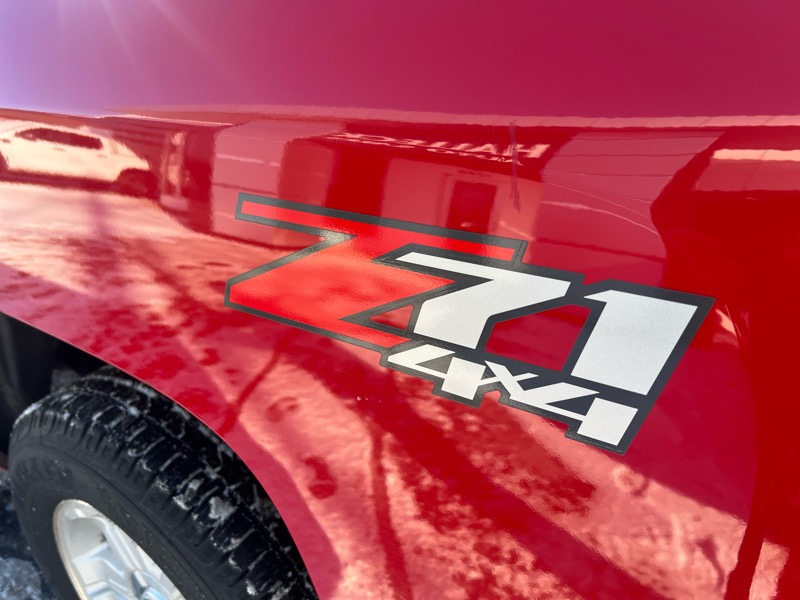 Chevrolet Silverado 1500 Ext Cab 143.5" WB 4WD Z71 2010