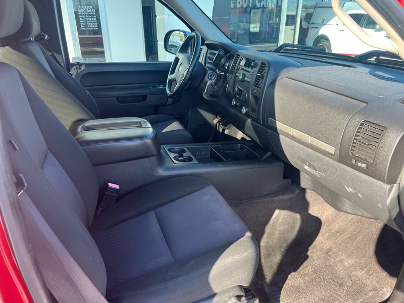 Chevrolet Silverado 1500 Ext Cab 143.5" WB 4WD Z71 2010