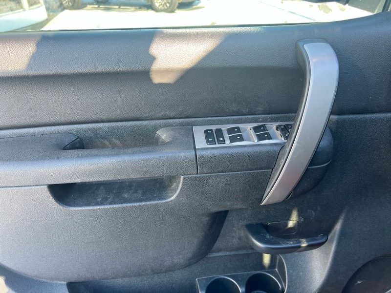 Chevrolet Silverado 1500 Ext Cab 143.5" WB 4WD Z71 2010