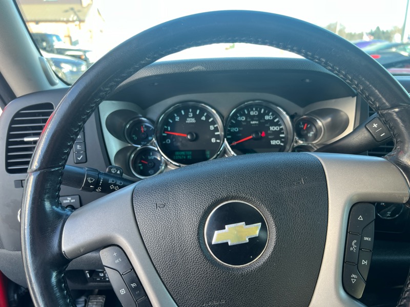 Chevrolet Silverado 1500 Ext Cab 143.5" WB 4WD Z71 2010