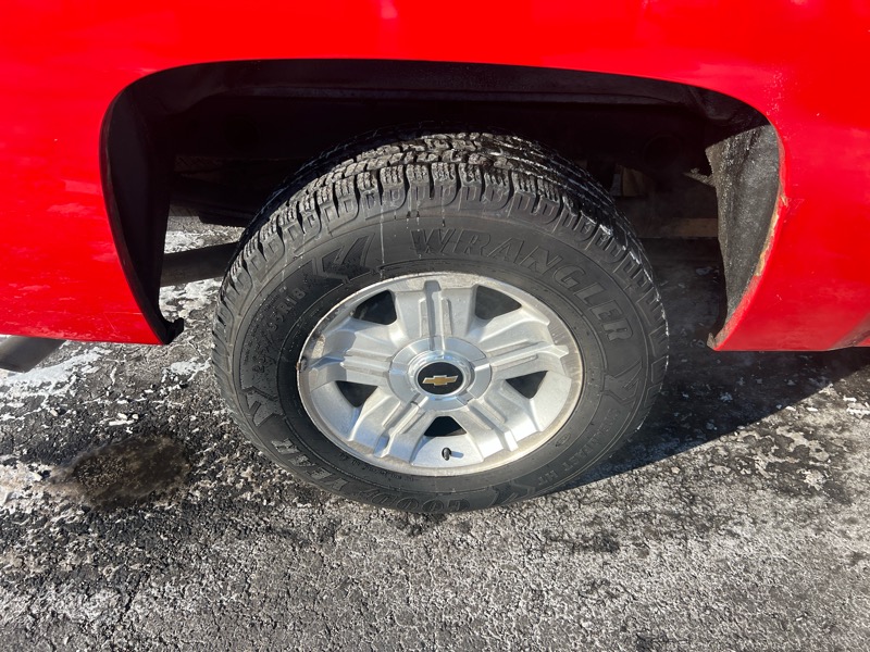 Chevrolet Silverado 1500 Ext Cab 143.5" WB 4WD Z71 2010