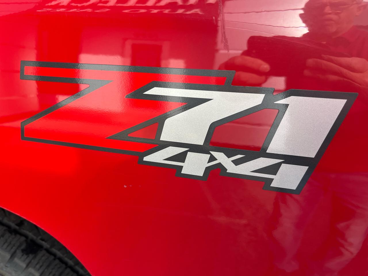 Chevrolet Silverado 1500 Ext Cab 143.5" WB 4WD Z71 2010