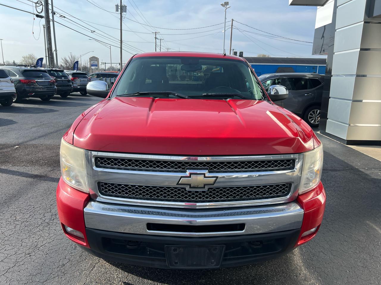 Chevrolet Silverado 1500 Ext Cab 143.5" WB 4WD Z71 2010