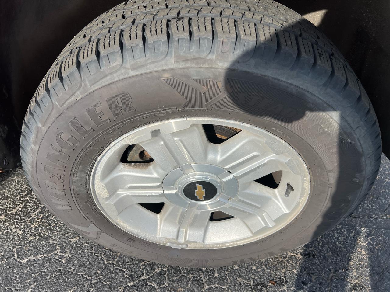 Chevrolet Silverado 1500 Ext Cab 143.5" WB 4WD Z71 2010