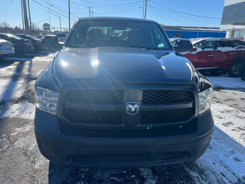 RAM 1500 Tradesman Crew Cab SWB 4WD 2018