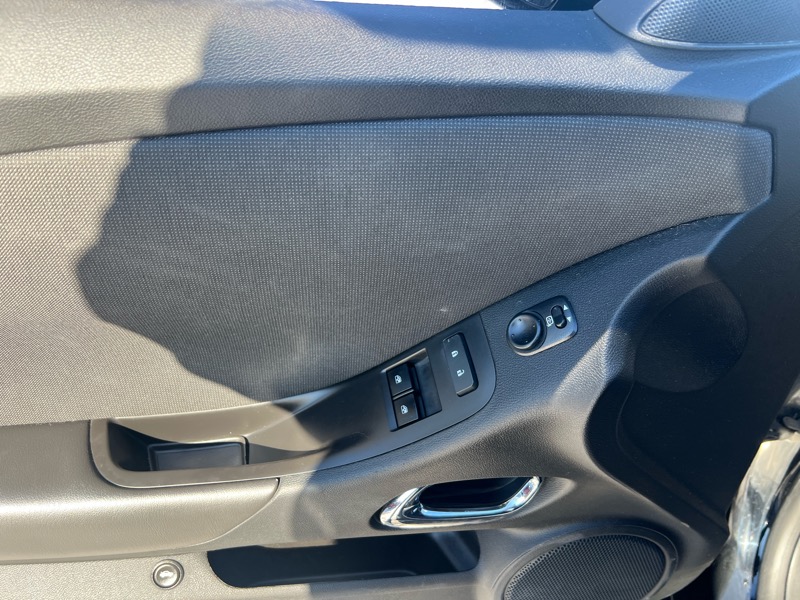 Chevrolet Camaro Coupe 1LT 2013