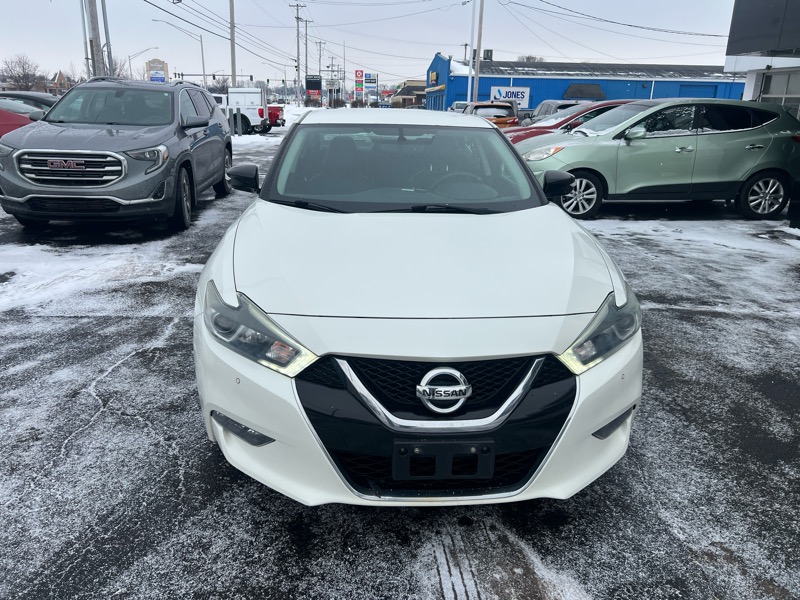 Nissan Maxima 3.5 SV 2018