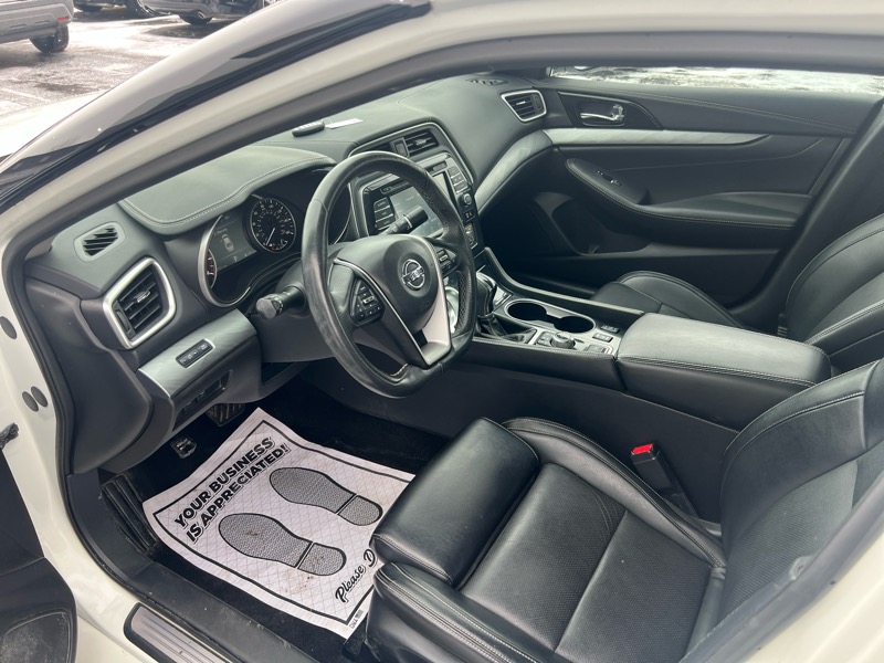 Nissan Maxima 3.5 SV 2018