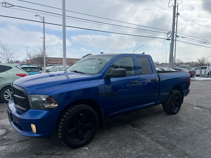 RAM 1500 Classic Tradesman Quad Cab 4WD 2019